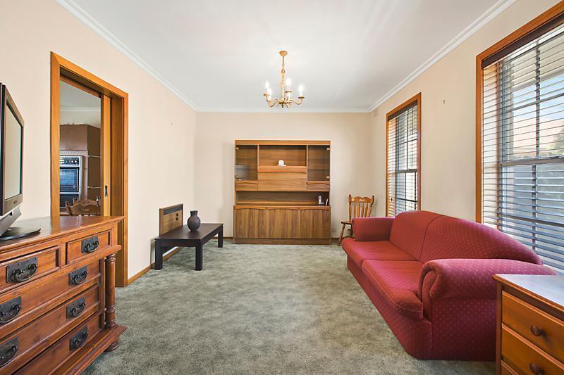 2/5 Daventry Street, Reservoir, VIC 3073 - Thumbnail 1 - 10/03/2026