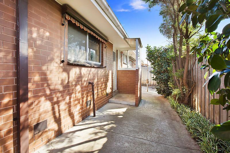 2/5 Daventry Street, Reservoir, VIC 3073, Reservoir - Thumbnail 5