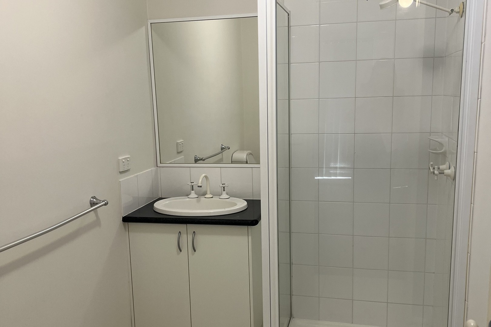 2/5 Elgin Close, Hillside, VIC 3037, Hillside - Thumbnail 6