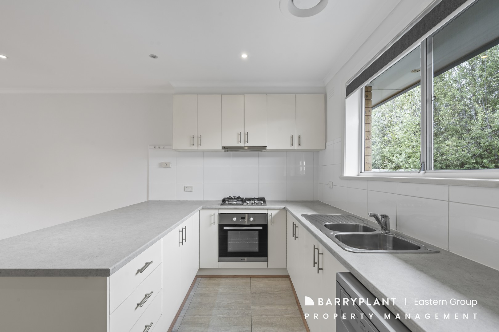 2/5 Elizabeth Street, Bulleen, VIC 3105 - Thumbnail 1 - 19/06/2025