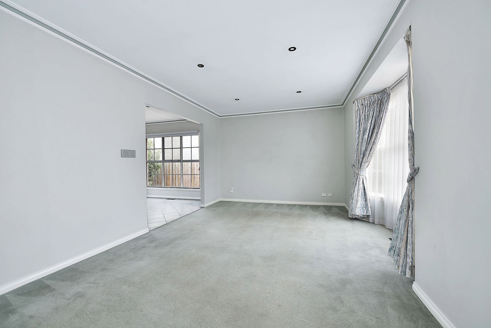 2/5 Evans Street, Moonee Ponds, VIC 3039, Moonee Ponds - Thumbnail 2