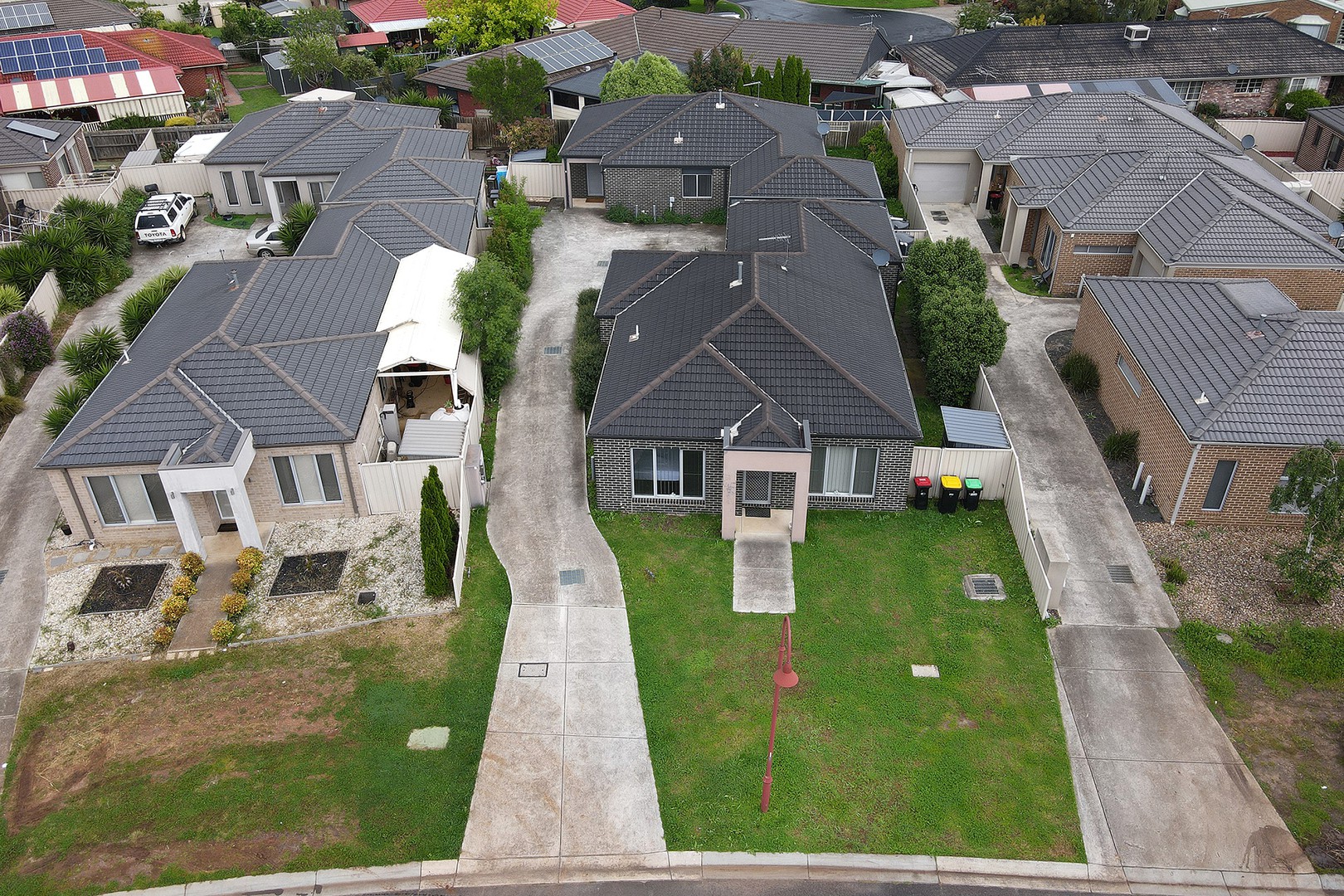 2/5 Fishburn Grove, Harkness, VIC 3337, Harkness - Thumbnail 2