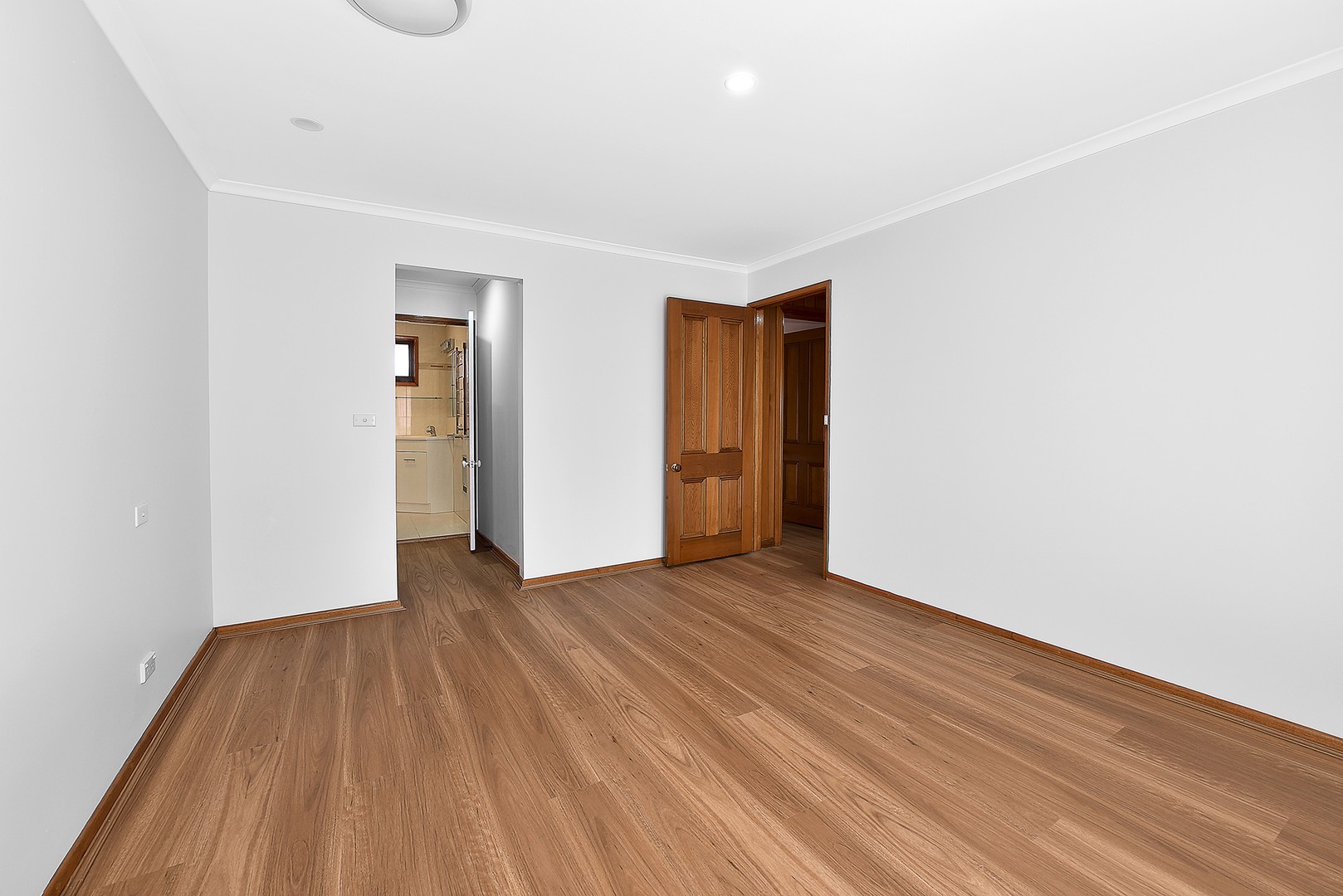 2/5 Gilbertson Street, Essendon, VIC 3040, Essendon - Thumbnail 5