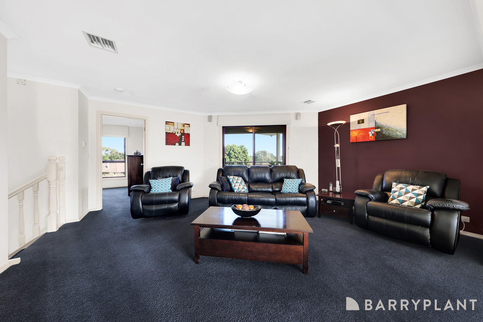 2/5 Hillas Court, Mill Park, VIC 3082 - Thumbnail 2 - 08/04/2026