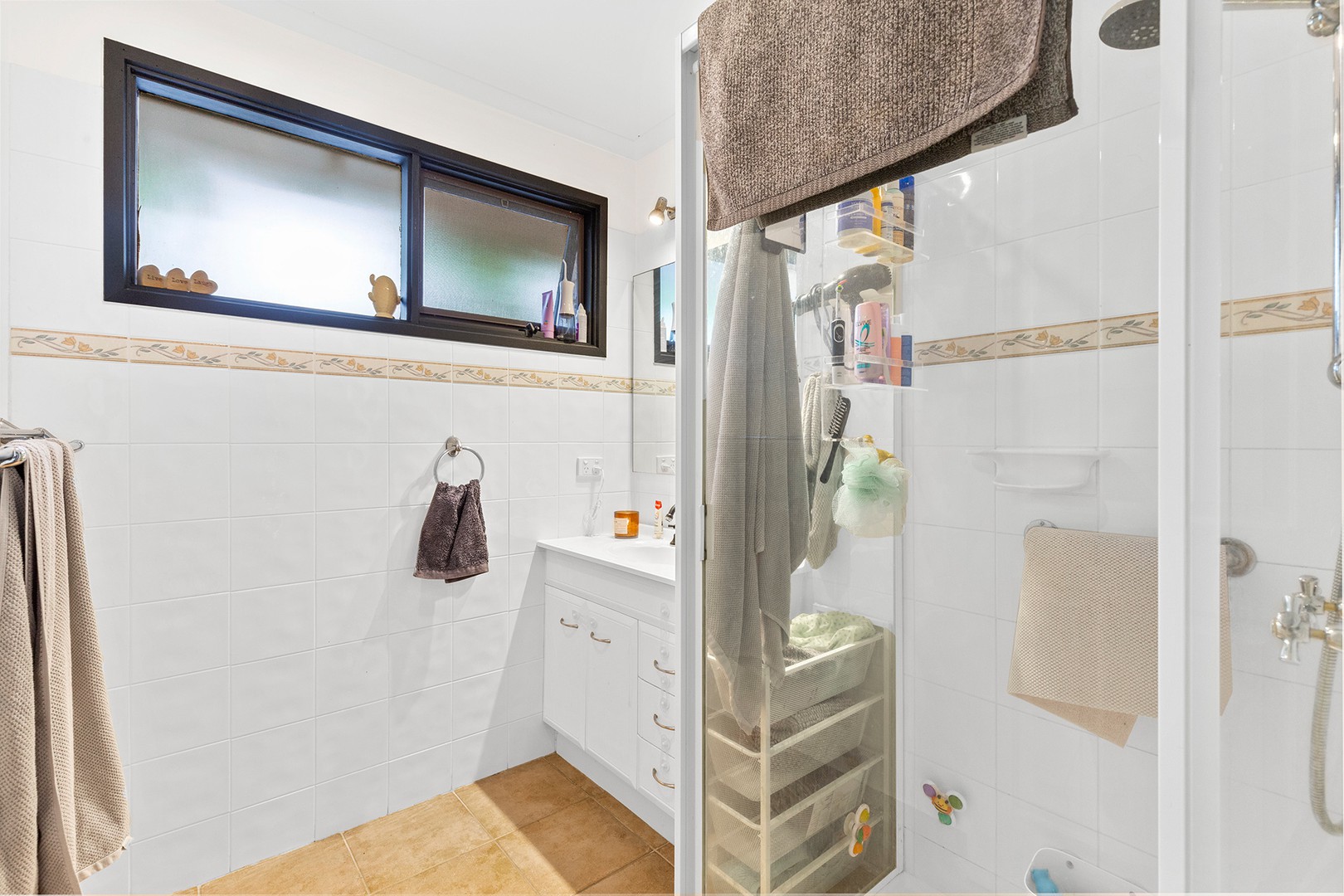 2/5 Hillcrest Road, Frankston, VIC 3199, Frankston - Thumbnail 3
