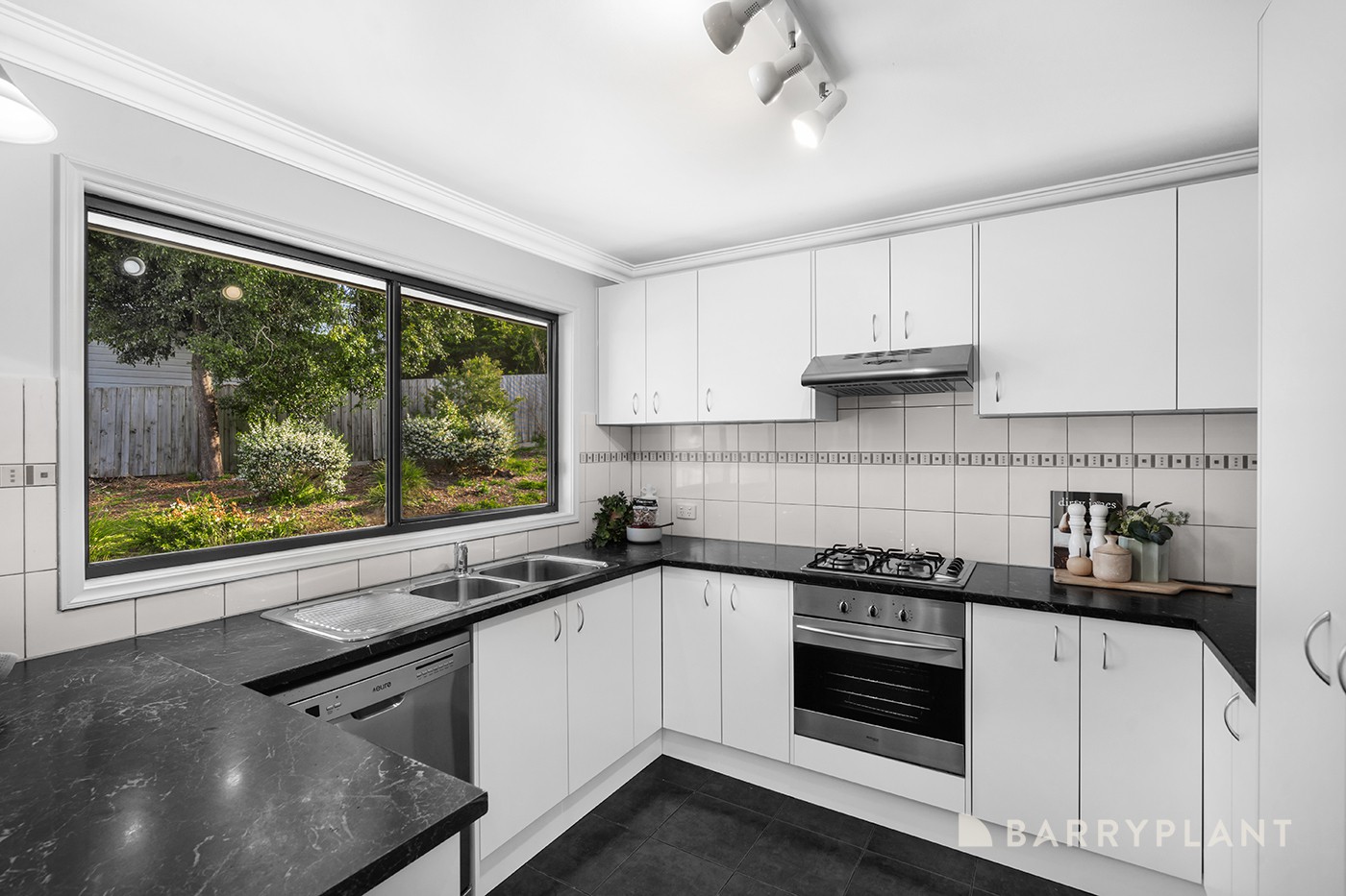 2/5 Hordern Road, Mount Evelyn, VIC 3796, Mount Evelyn - Thumbnail 3