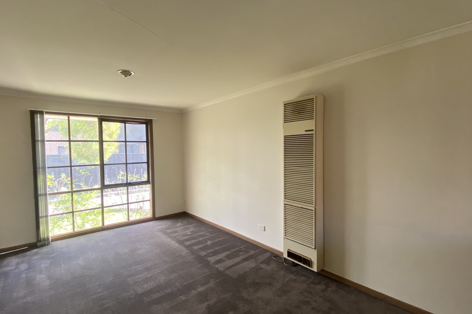 2/5 Johnson Street, Reservoir, VIC 3073, Reservoir - Thumbnail 2