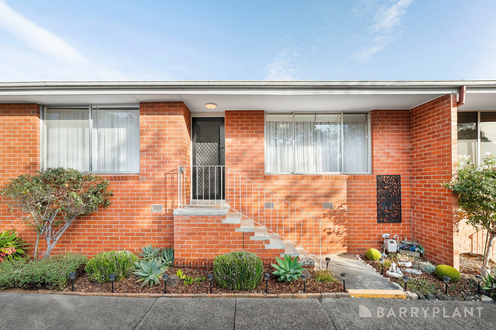 2/5 Kincumber Drive, Croydon, VIC 3136 - Thumbnail 2 - 21/05/2026