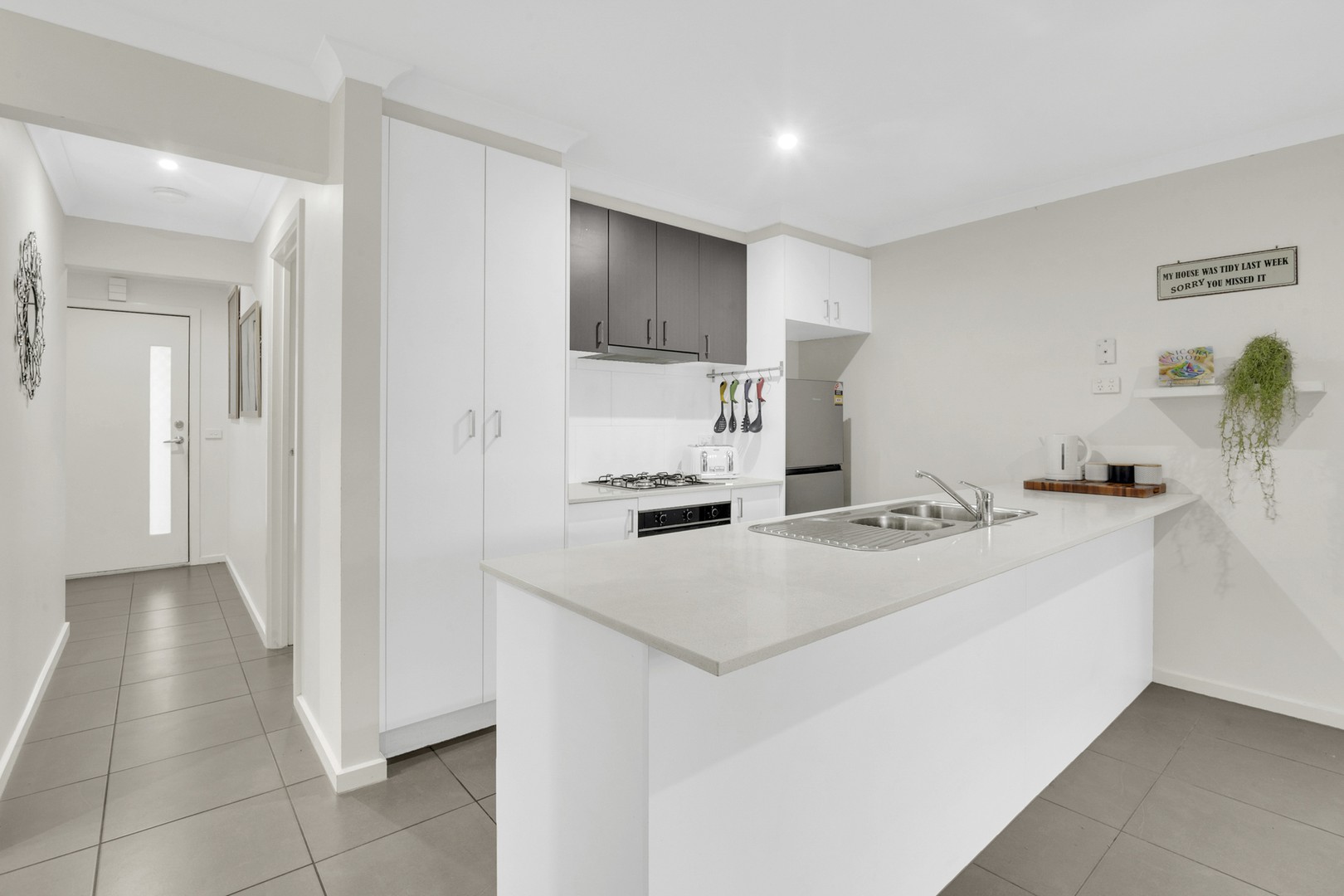 2/5 Latrobe Court, Craigieburn, VIC 3064, Craigieburn - Thumbnail 4