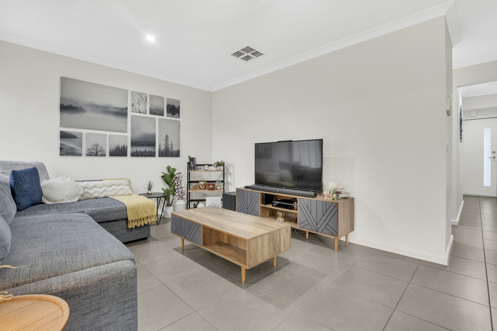 2/5 Latrobe Court, Craigieburn, VIC 3064, Craigieburn - Thumbnail 6