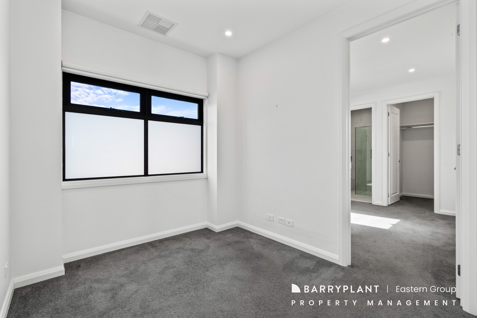 2/5 Leura Street, Doncaster East, VIC 3109, Doncaster East - Thumbnail 5