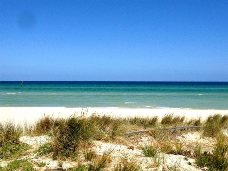 2/5 Lord Weaver Grove, Bonbeach, VIC 3196, Bonbeach - Thumbnail 2