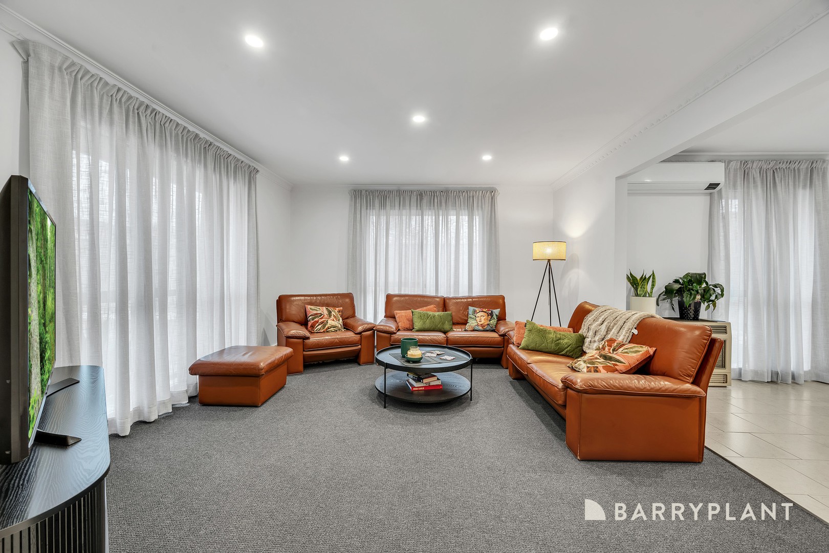 2/5 Luzon Court, Lalor, VIC 3075, Lalor - Thumbnail 3