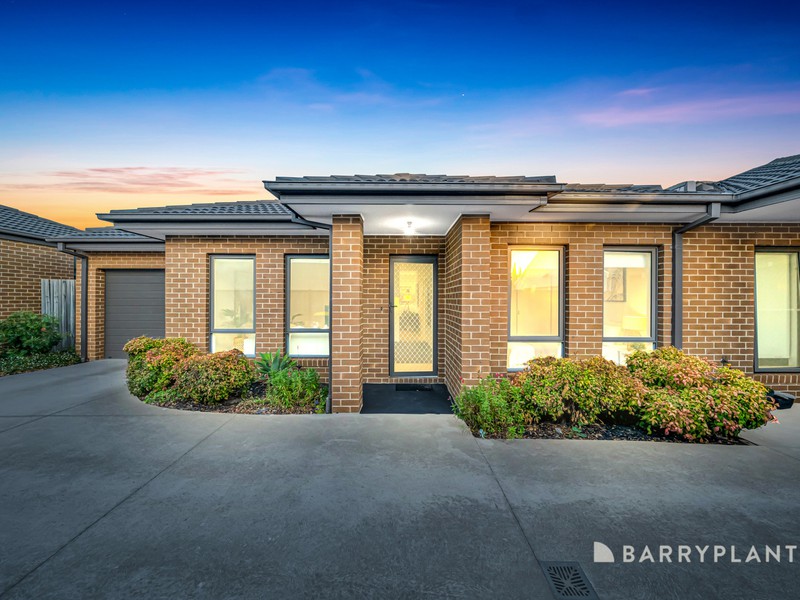 2/5 Mccubbin Court, Point Cook, VIC 3030 - Image - 19/02/2026