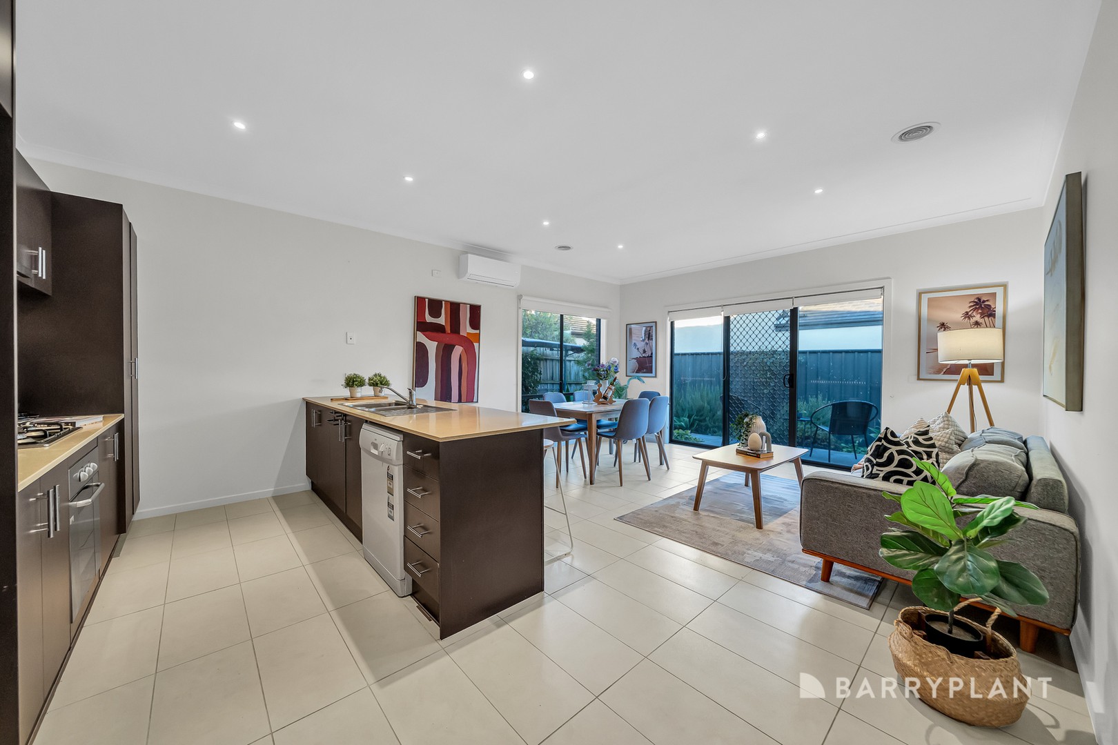 2/5 Mccubbin Court, Point Cook, VIC 3030, Point Cook - Thumbnail 5