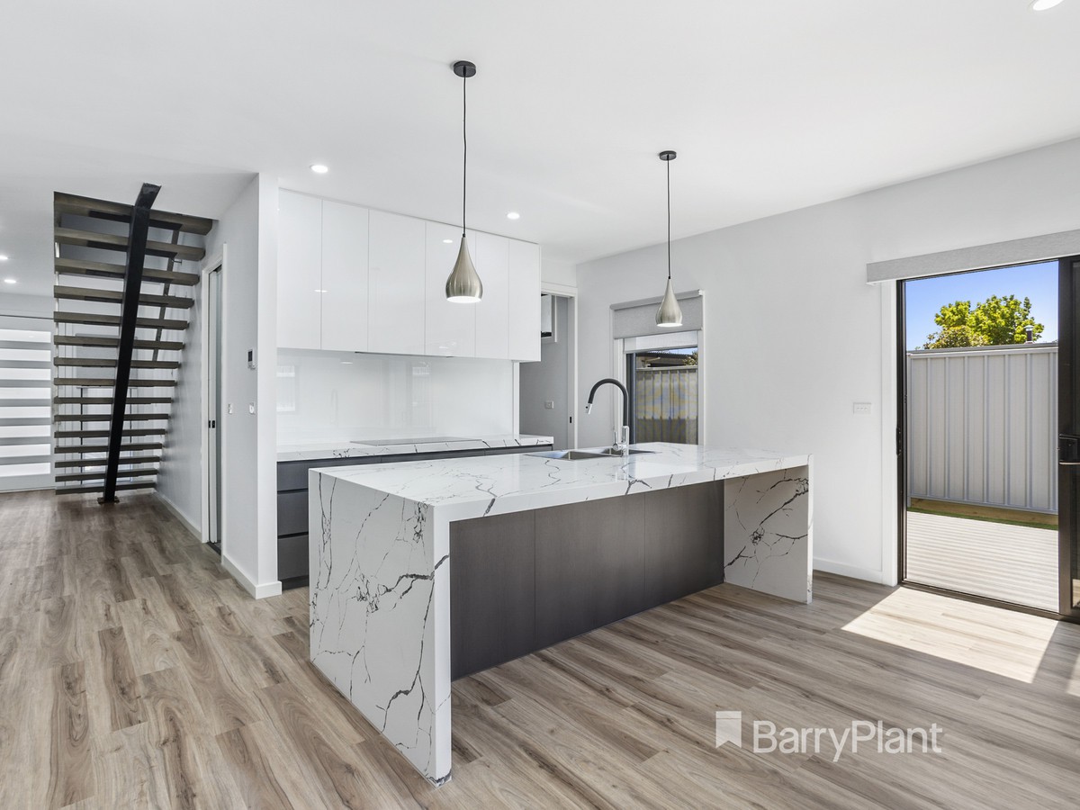 2/5 Murray Anderson Road, Rosebud, VIC 3939 - Thumbnail 1 - 27/02/2023