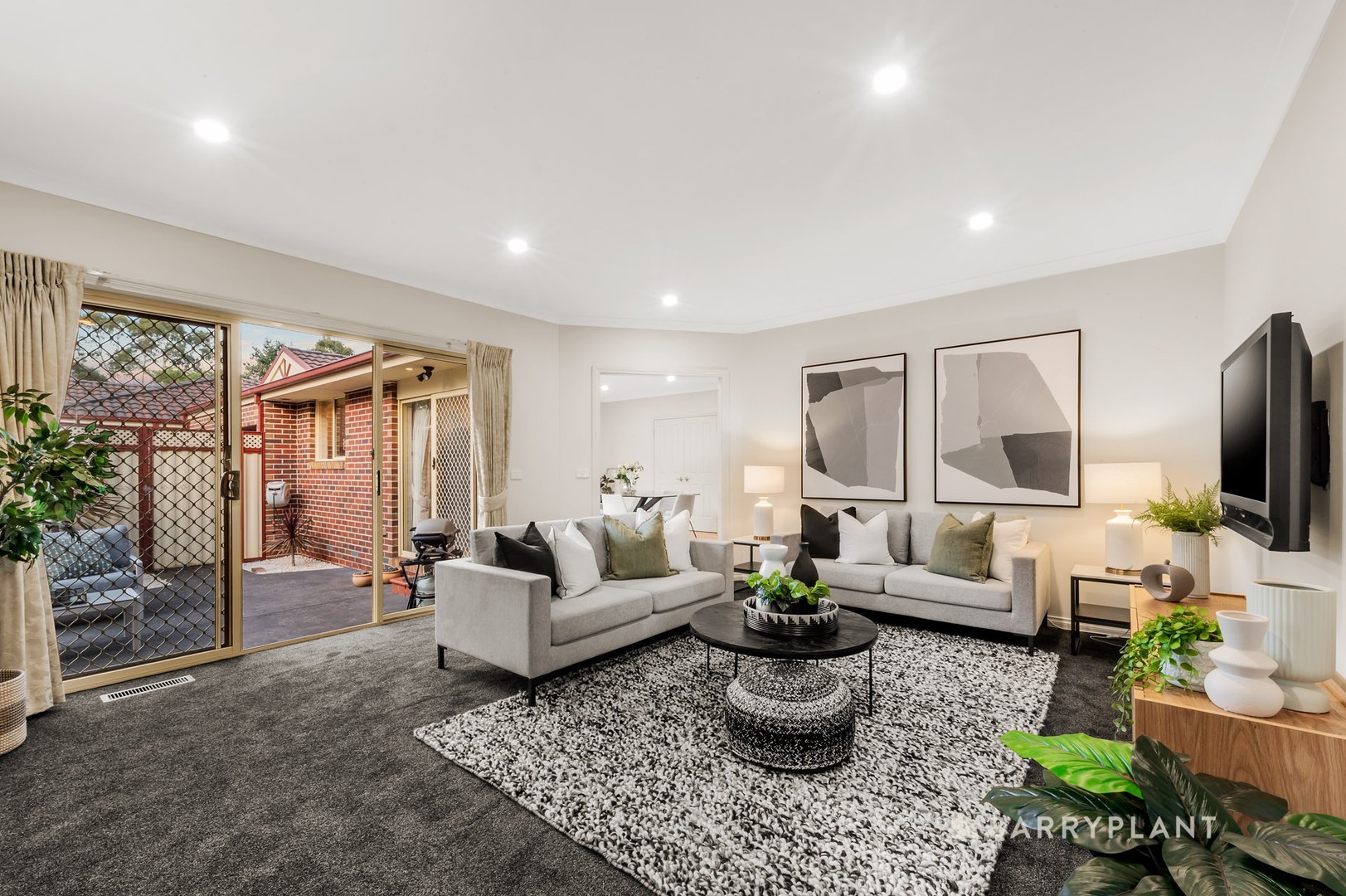 2/5 Neal Street, Bayswater, VIC 3153, Bayswater - Thumbnail 2