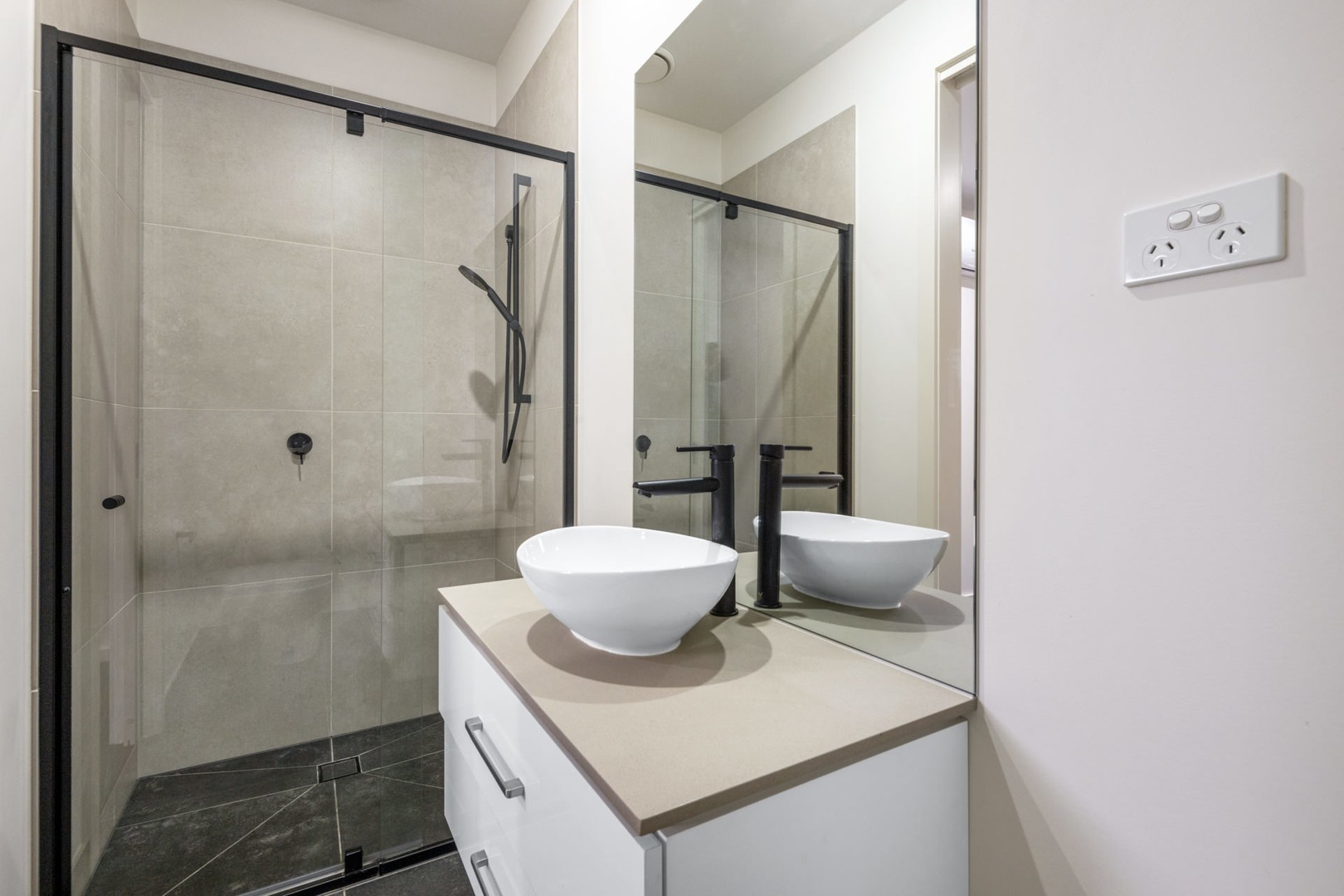 2/5 North Shore Road, Norlane, VIC 3214, Norlane - Thumbnail 5
