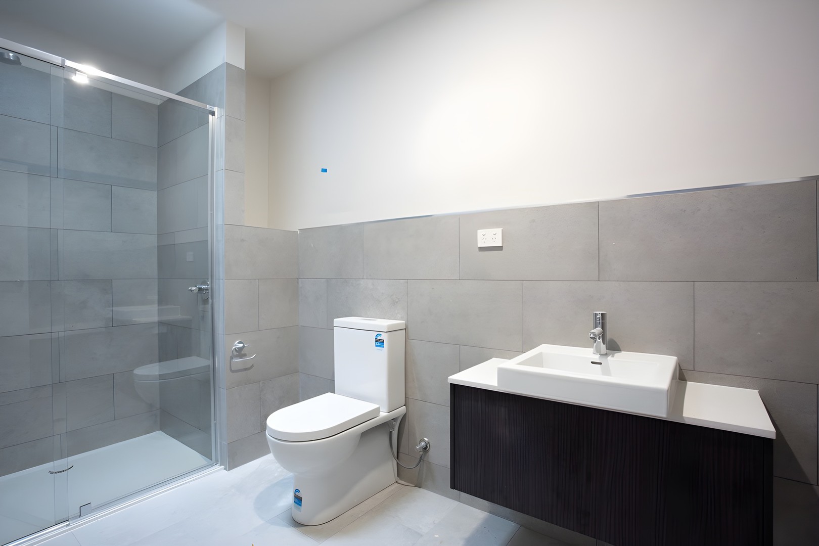 2/5 Obsidian Avenue, Tarneit, VIC 3029, Tarneit - Thumbnail 4