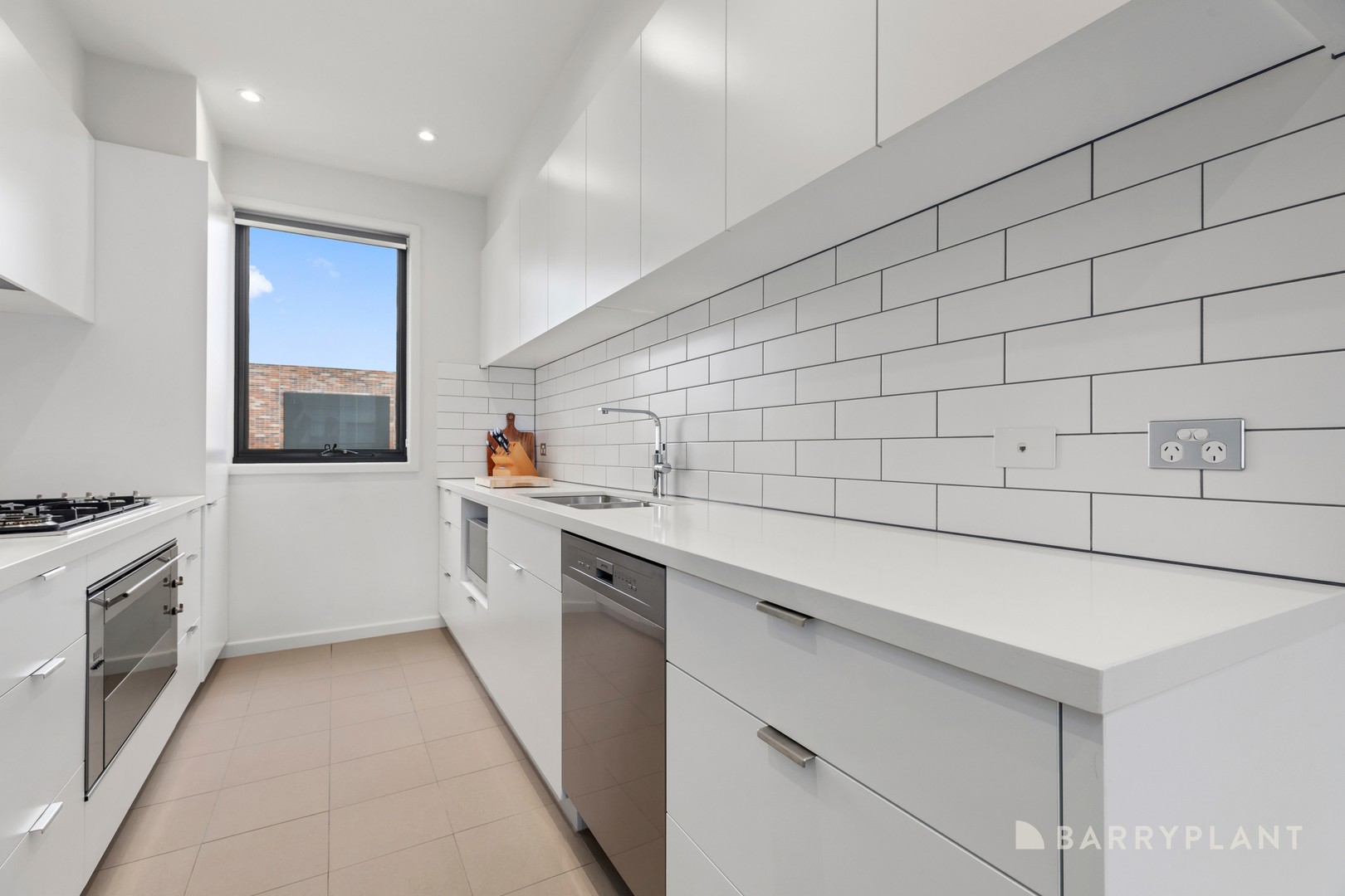 2/5 Pallisades Boulevard, Cheltenham, VIC 3192, Cheltenham - Thumbnail 4