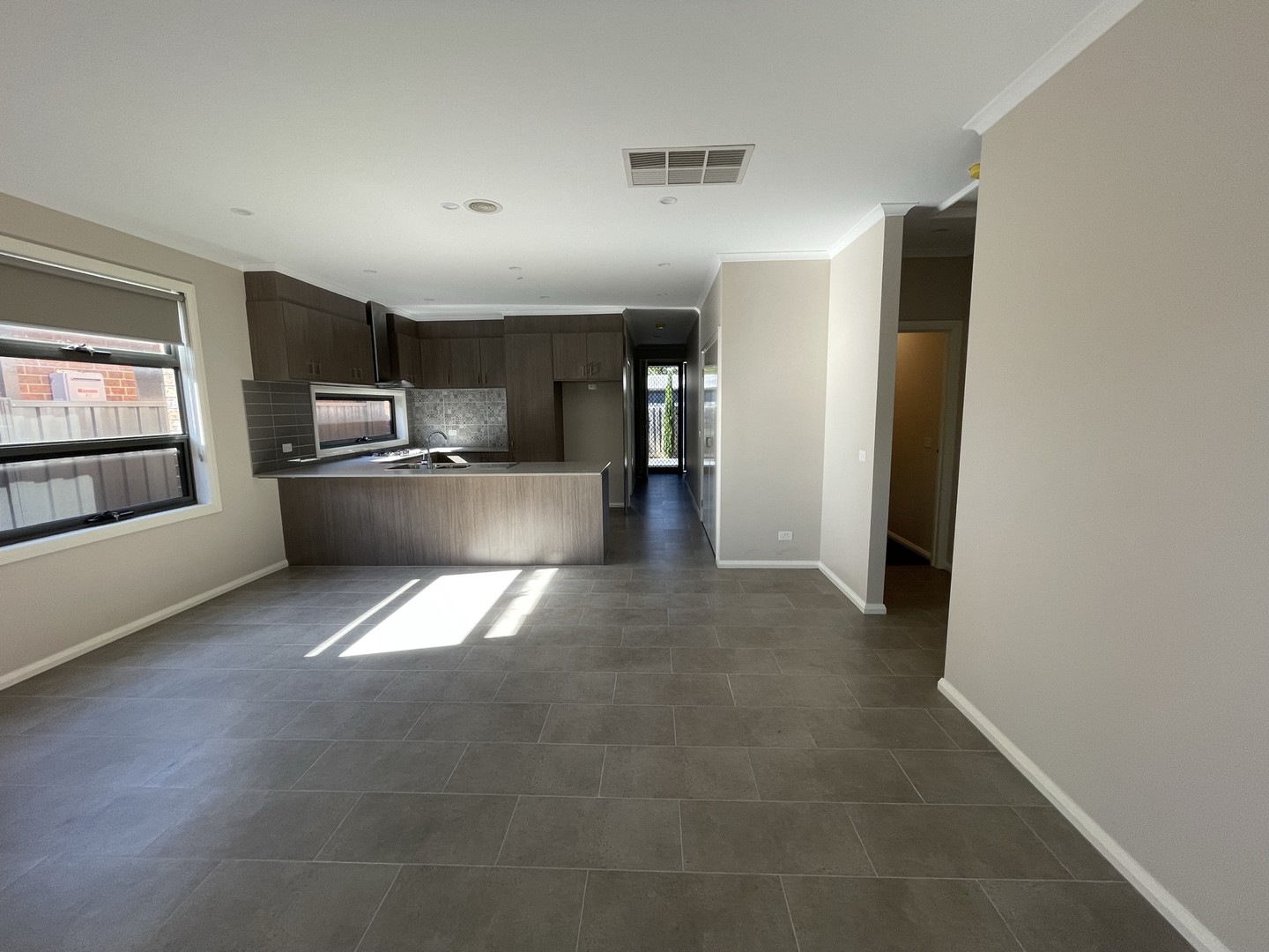 2/5 Racecourse RoadRiddells Creek, VIC 3431  - Leased, Riddells Creek - Thumbnail 5