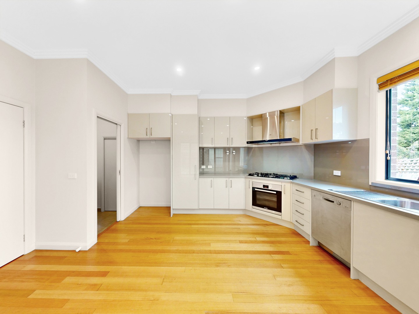 2/5 Ripon Court, Forest Hill, VIC 3131, Forest Hill - Thumbnail 4