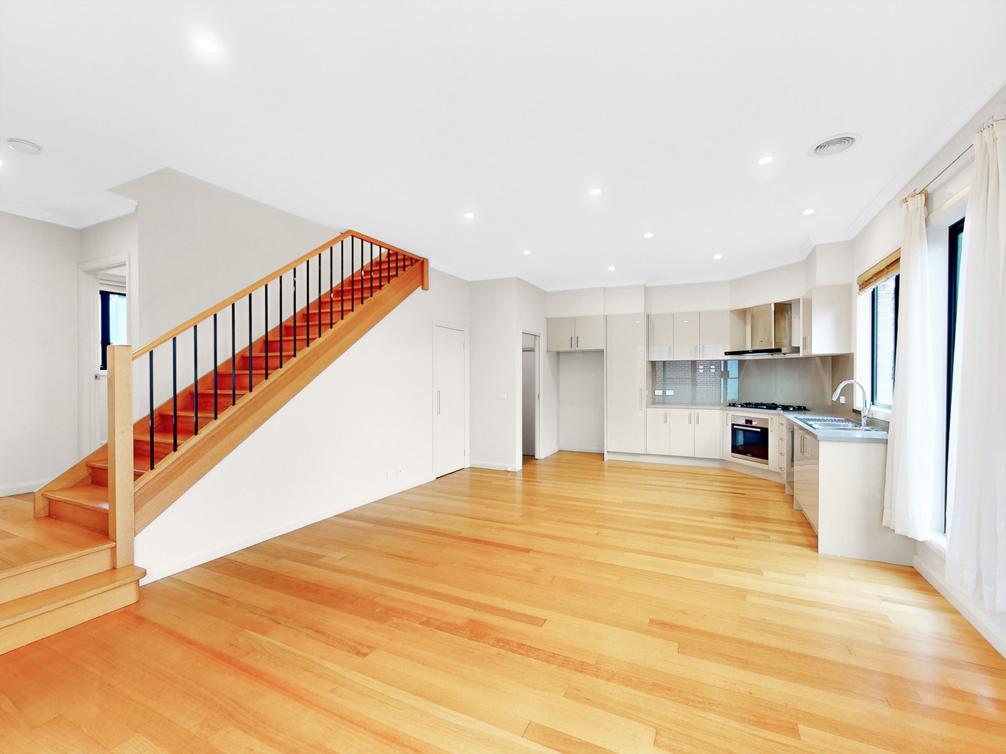 2/5 Ripon Court, Forest Hill, VIC 3131, Forest Hill - Thumbnail 6