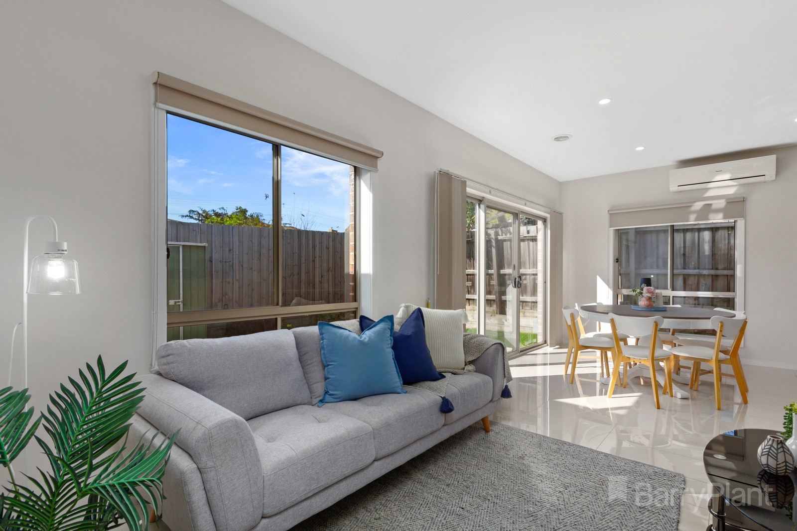 2/5 Russell Crescent, Boronia, VIC 3155, Boronia - Thumbnail 2