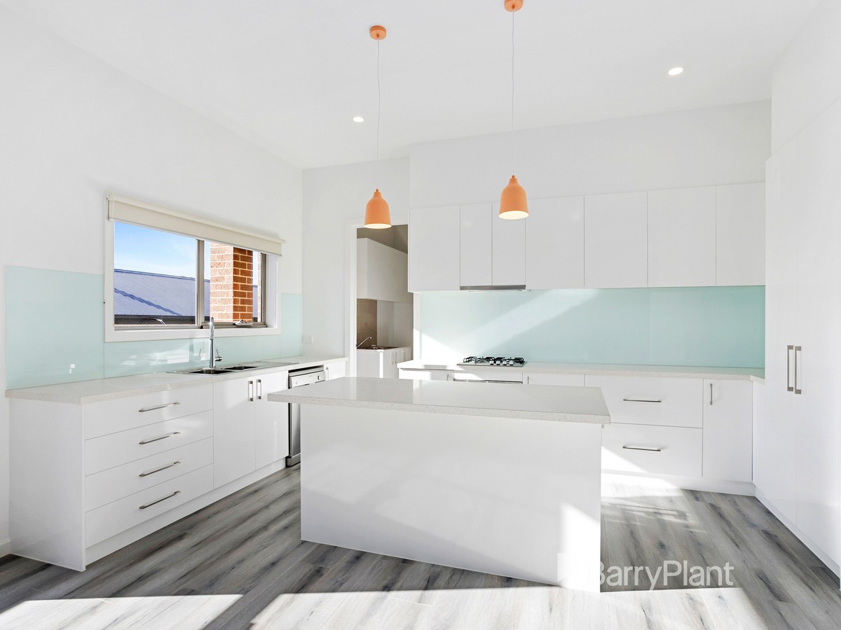 2/5 Sherwood Avenue, Rosebud, VIC 3939, Rosebud - Thumbnail 2