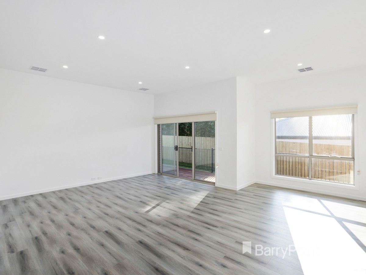 2/5 Sherwood Avenue, Rosebud, VIC 3939, Rosebud - Thumbnail 3