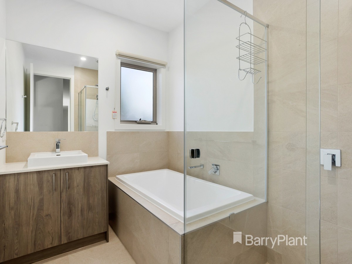 2/5 Sherwood Avenue, Rosebud, VIC 3939, Rosebud - Thumbnail 5