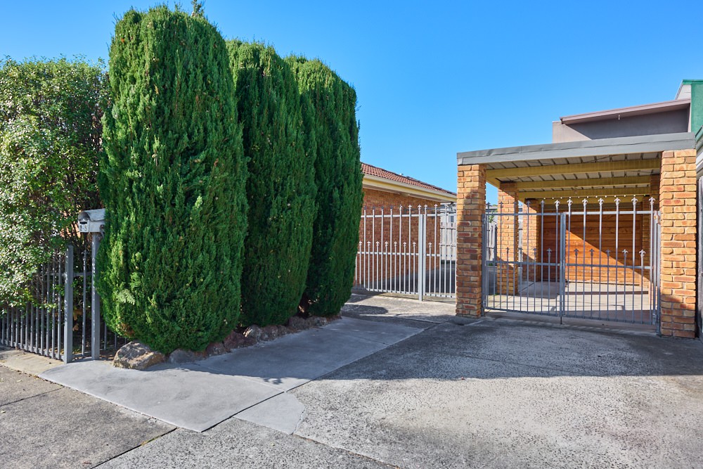 2/5 Sunnyside Avenue, Dandenong, VIC 3175 - Thumbnail 1 - 19/03/2024
