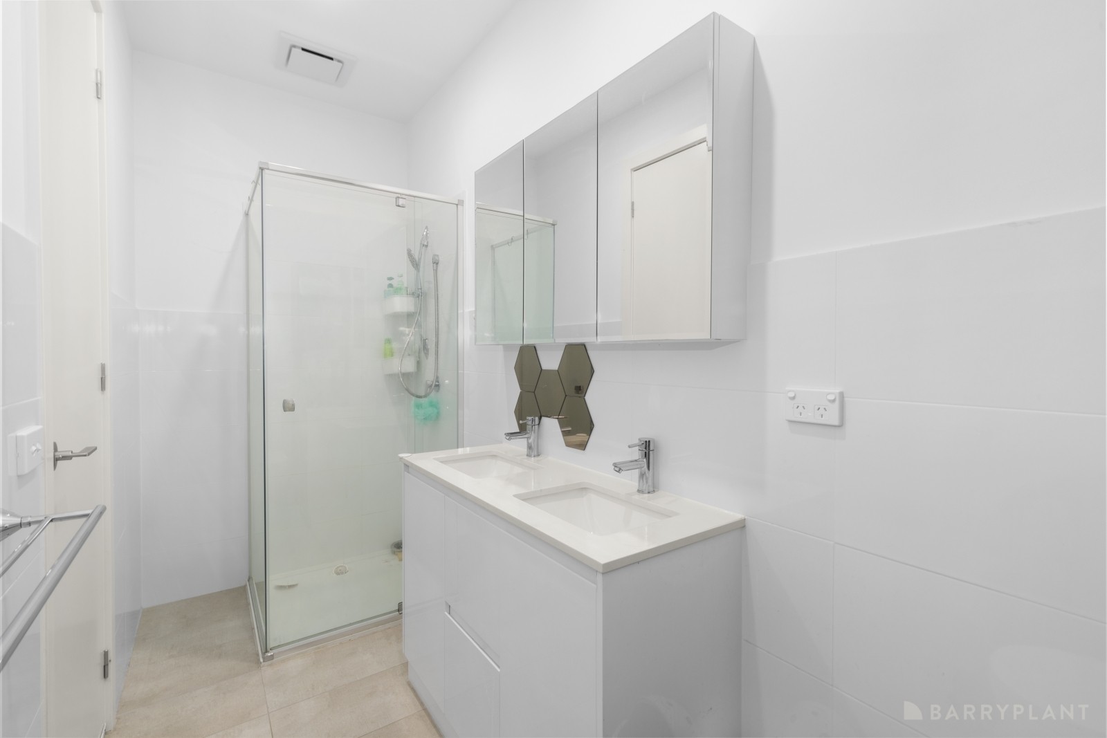 2/5 Trevethic Road, Springvale, VIC 3171, Springvale - Thumbnail 8