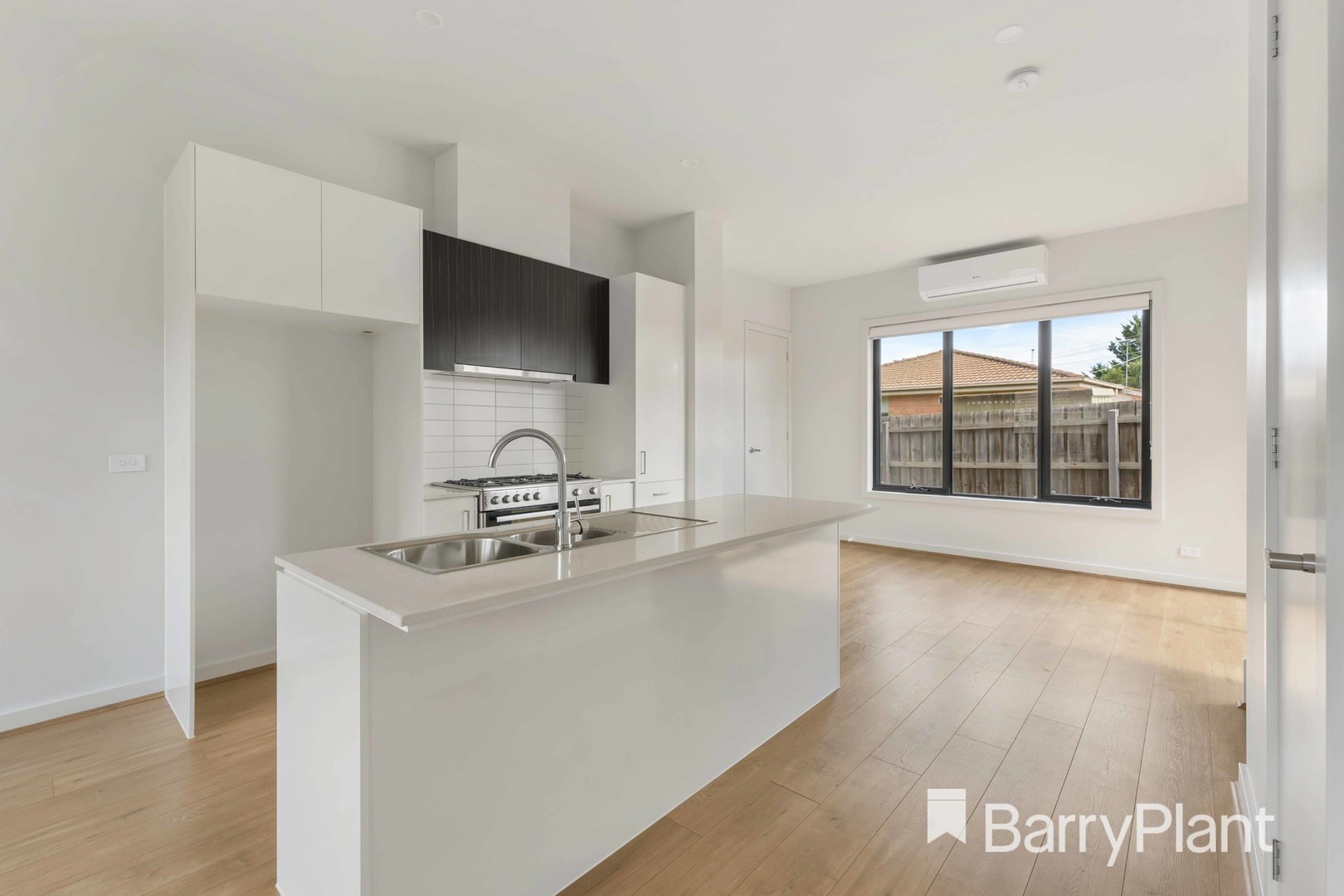 2/50 Cassowary Avenue, Werribee, VIC 3030, Werribee - Thumbnail 3