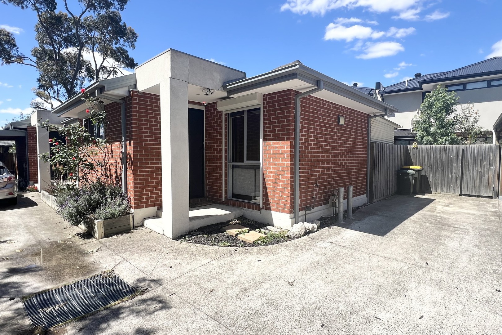 2/50 Douglas Avenue, St Albans, VIC 3021