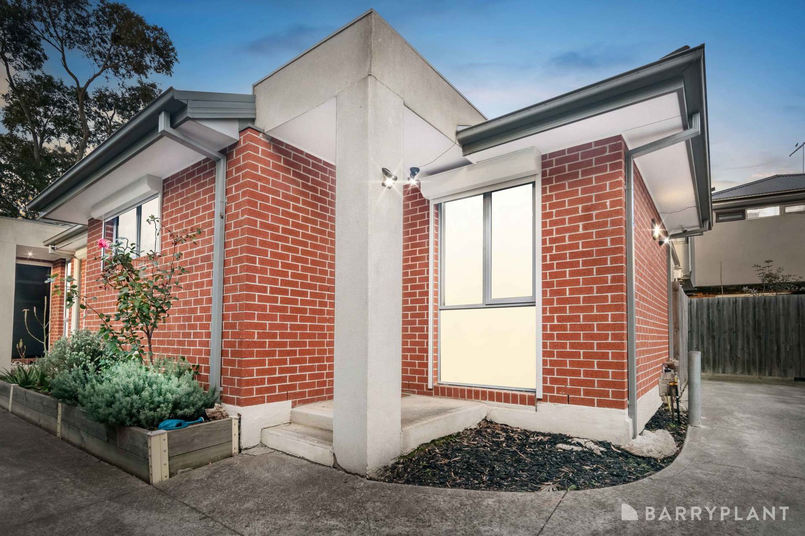 2/50 Douglas Avenue, St Albans, VIC 3021, St Albans - Thumbnail 2