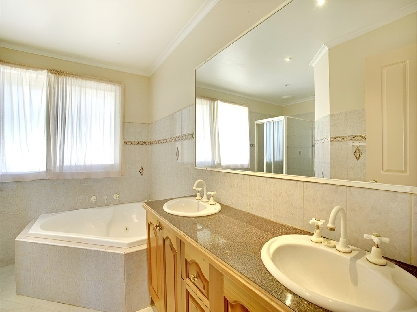2/50 George Street, Doncaster East, VIC 3109, Doncaster East - Thumbnail 4