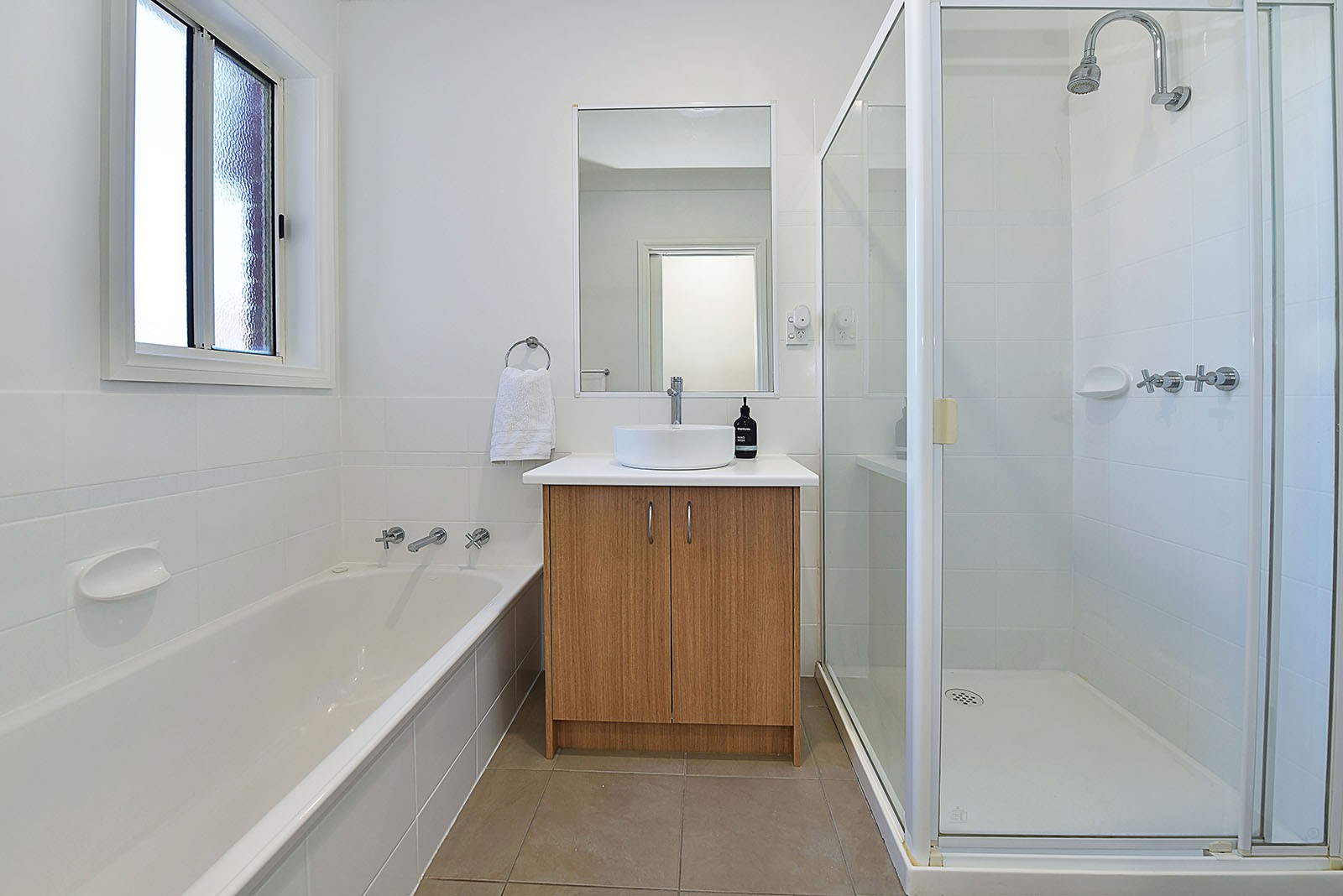 2/50 Grange Road, Airport West, VIC 3042, Airport West - Thumbnail 6