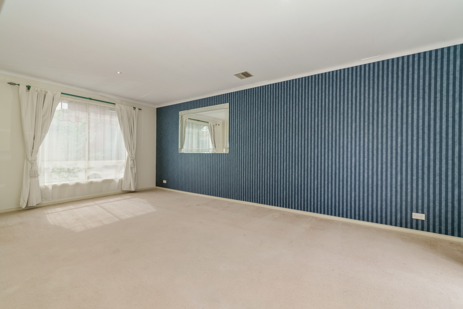2/50 Springfield Road, Blackburn, VIC 3130 - Thumbnail 1 - 29/04/2024