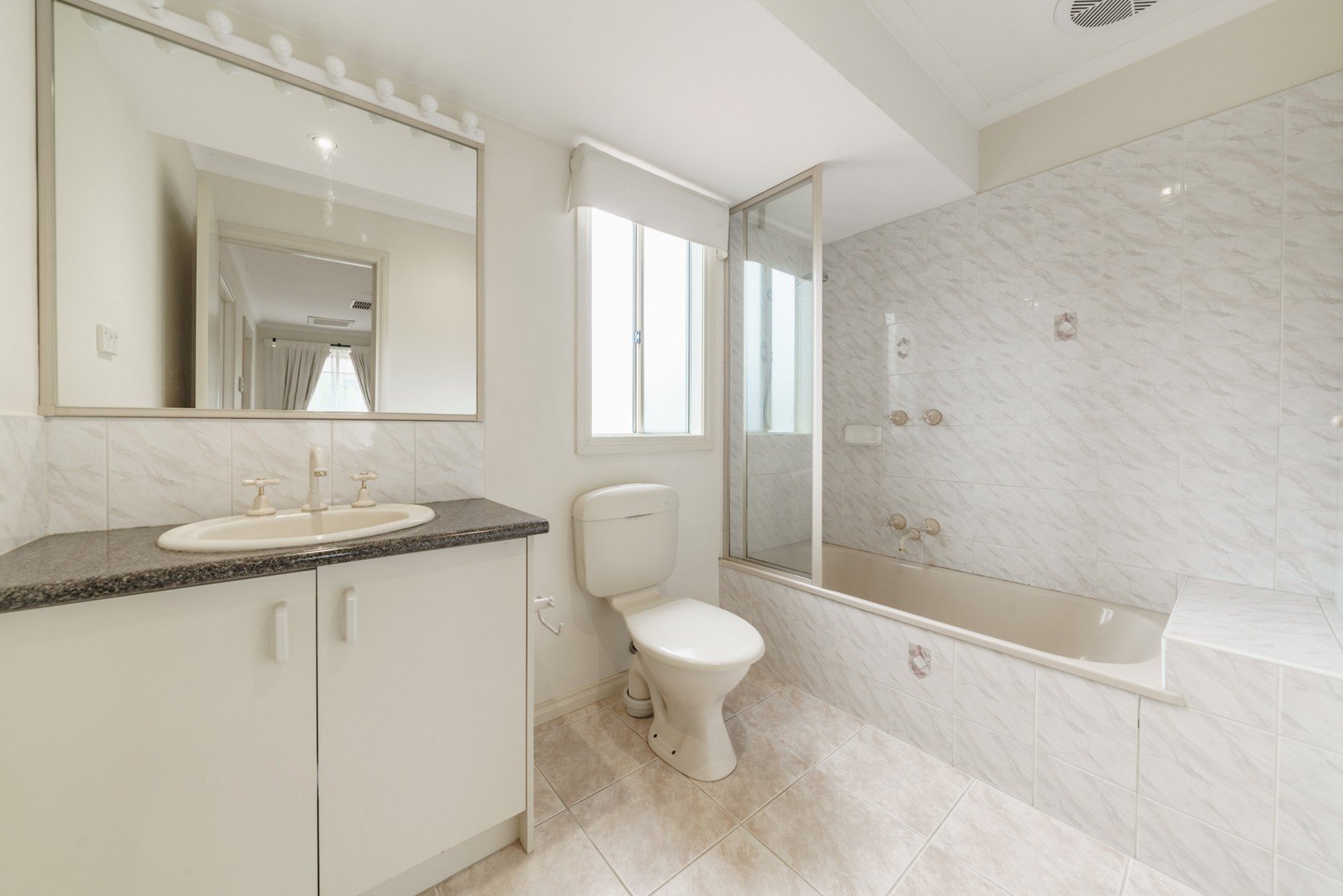 2/50 Springfield Road, Blackburn, VIC 3130, Blackburn - Thumbnail 4
