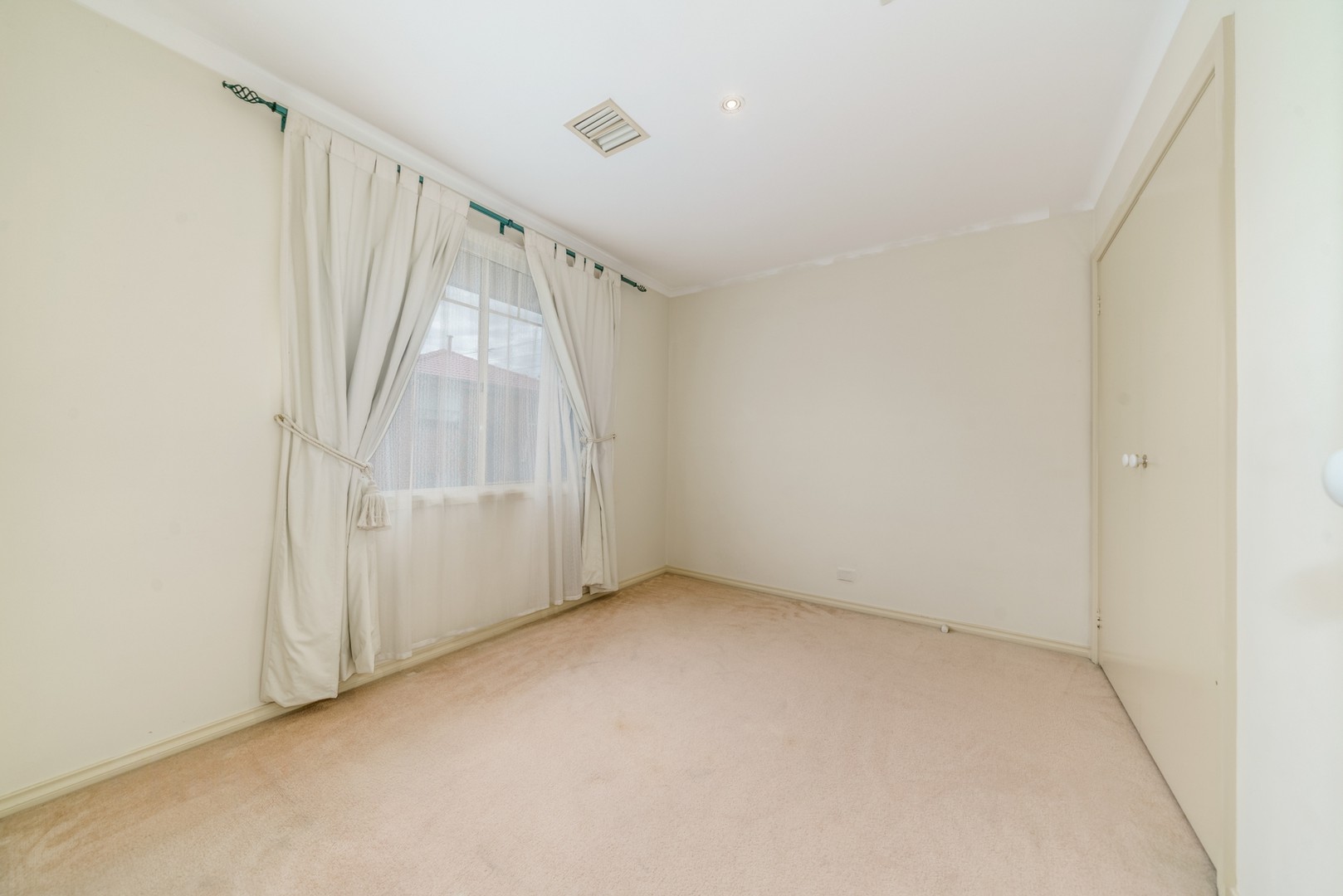 2/50 Springfield Road, Blackburn, VIC 3130, Blackburn - Thumbnail 5