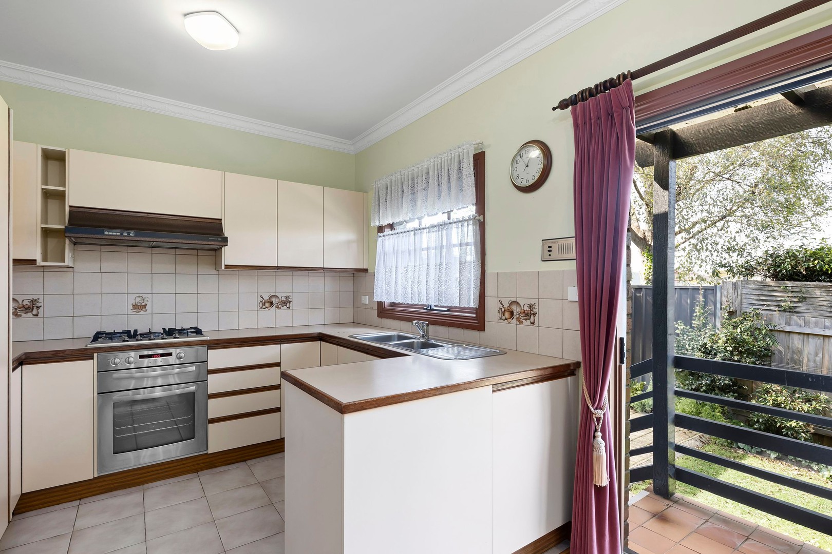 2/51 Brunel Street, Aberfeldie, VIC 3040, Aberfeldie - Thumbnail 3