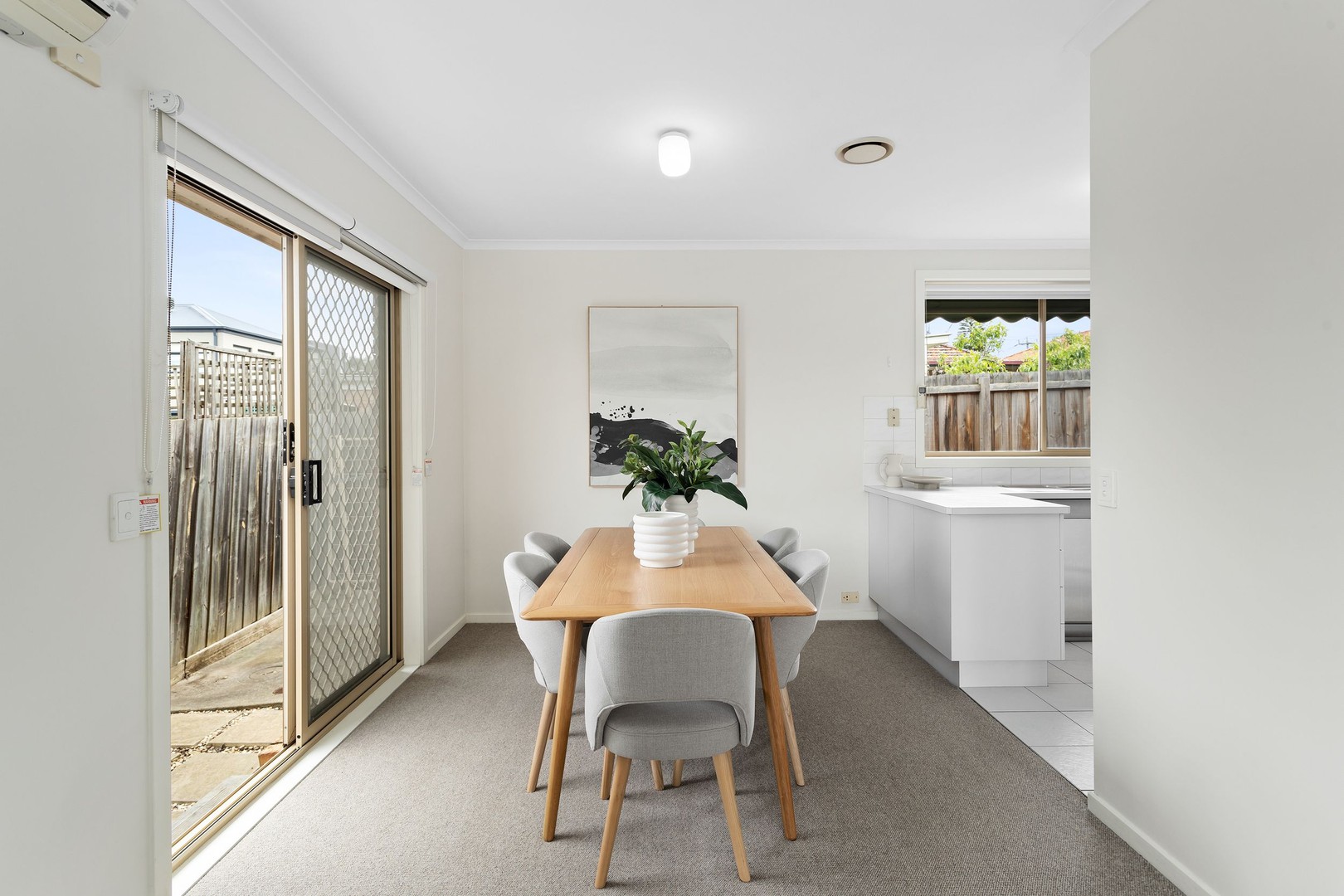 2/51 Deakin Street, Essendon, VIC 3040, Essendon - Thumbnail 5