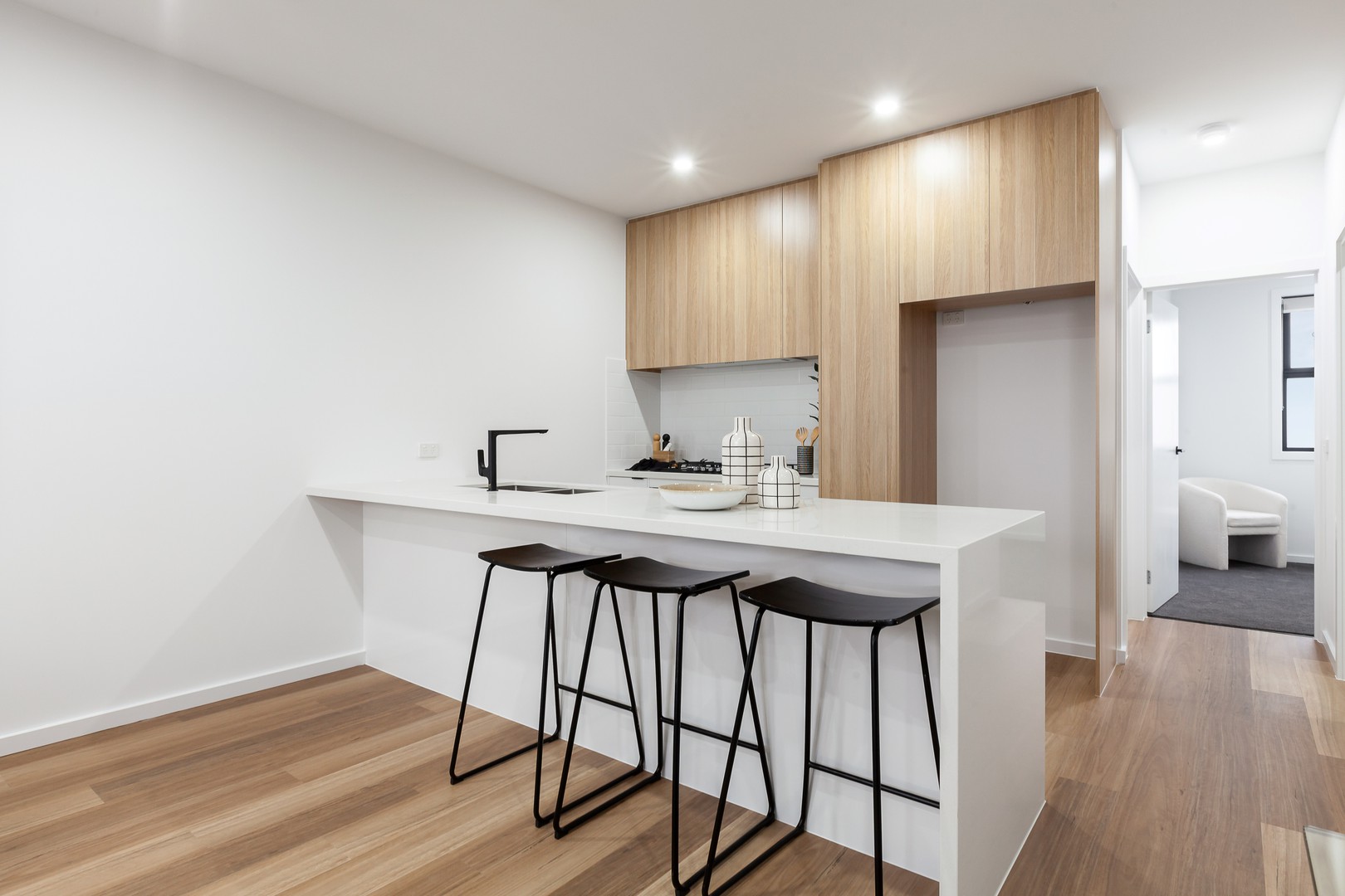 2/515 Waterdale Road, Heidelberg West, VIC 3081 - Thumbnail 2 - 31/03/2025