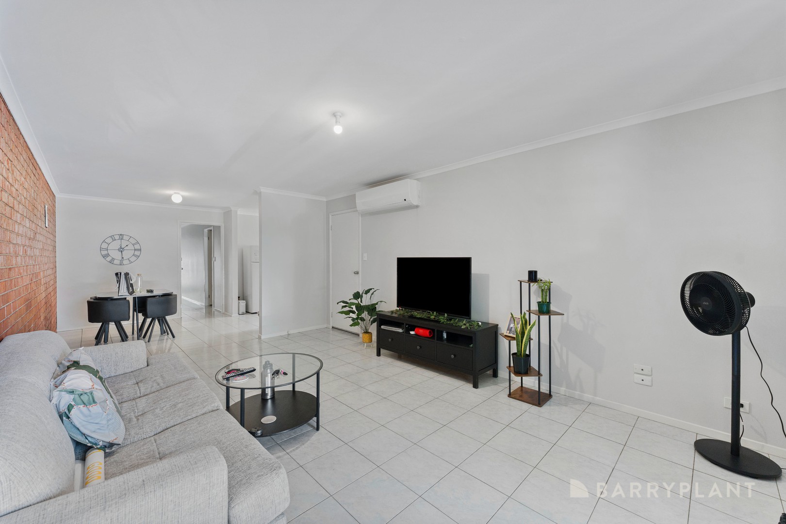 2/52 Currunghi Court, St Albans, VIC 3021, St Albans - Thumbnail 3