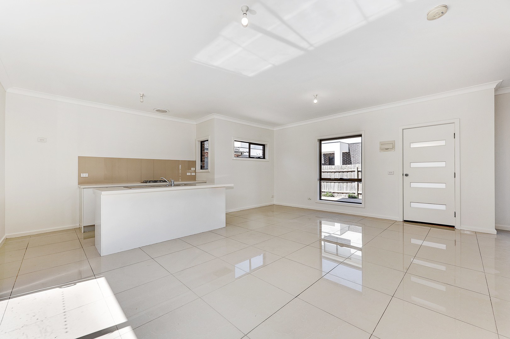2/52 Jacana Avenue, Broadmeadows, VIC 3047, Broadmeadows - Thumbnail 3