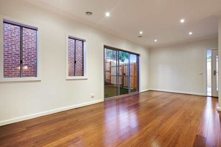 2/52 Percy Street, Mitcham, VIC 3132, Mitcham - Thumbnail 2