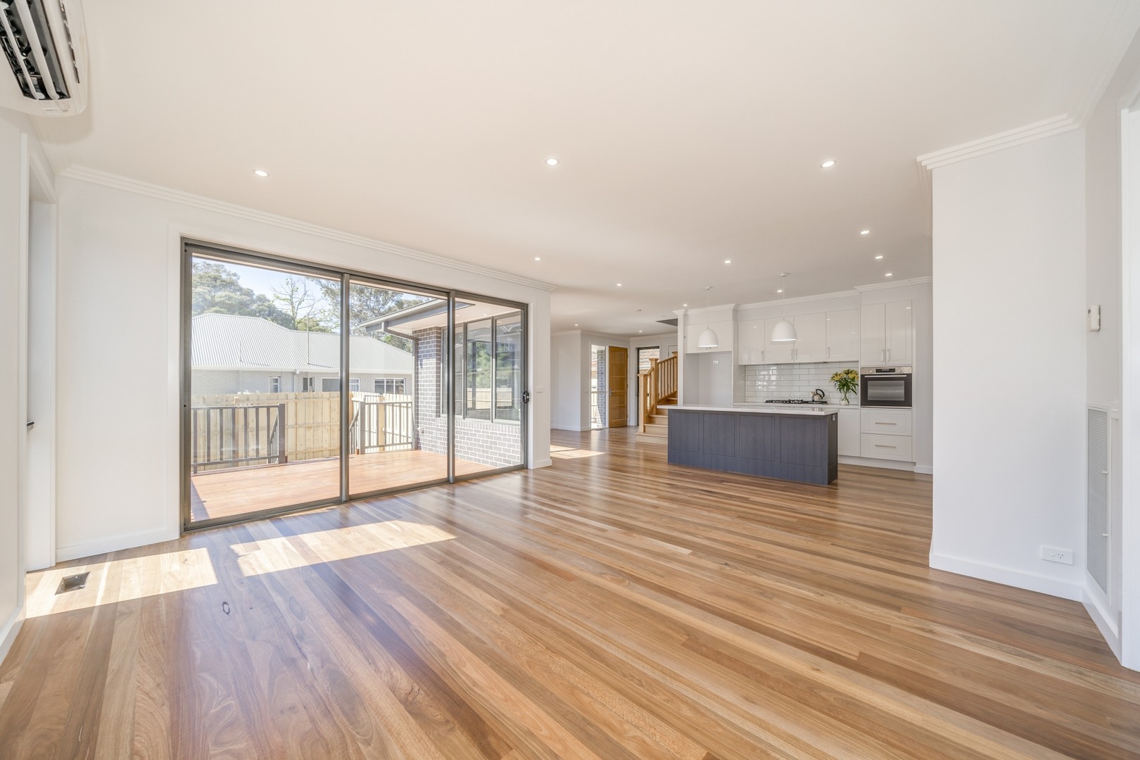 2/52 South Parade, Blackburn, VIC 3130, Blackburn - Thumbnail 3
