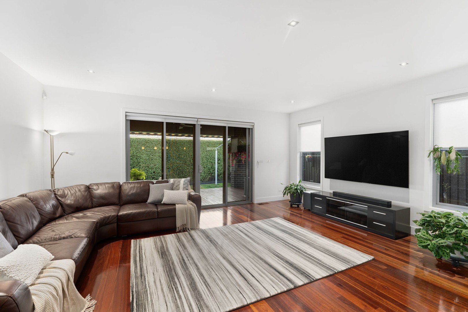 2/53 Nimmo Street, Essendon, VIC 3040, Essendon - Thumbnail 2