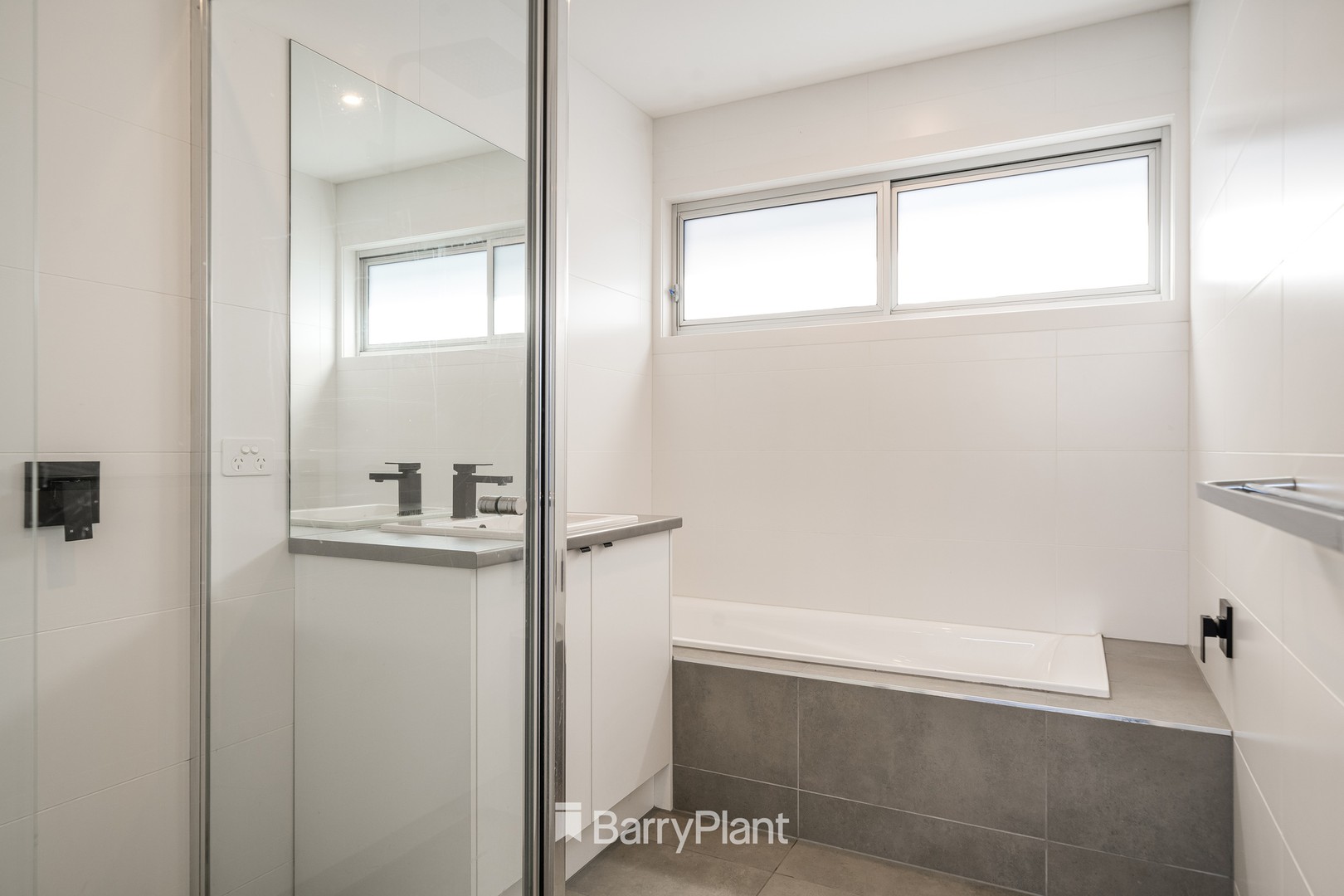 2/54 Buckingham Road, Newtown, VIC 3220, Newtown - Thumbnail 6